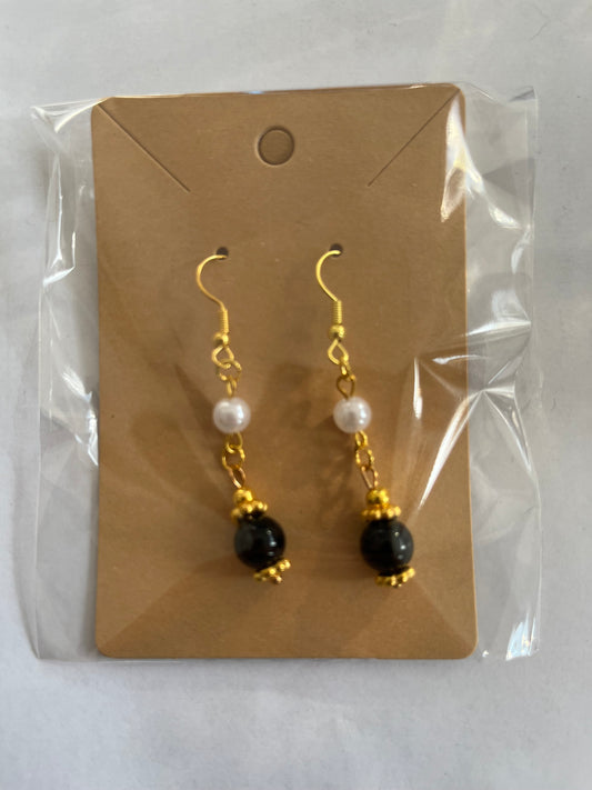 the royal noir earrings